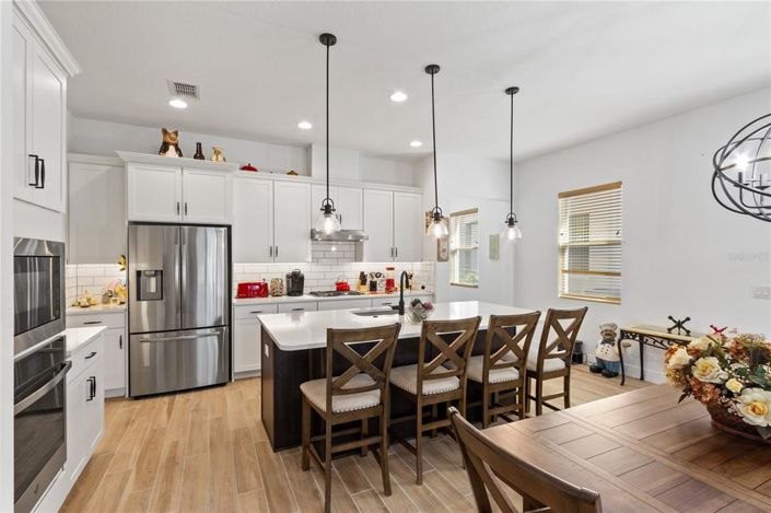 Image No.10-2 Bed Villa for sale