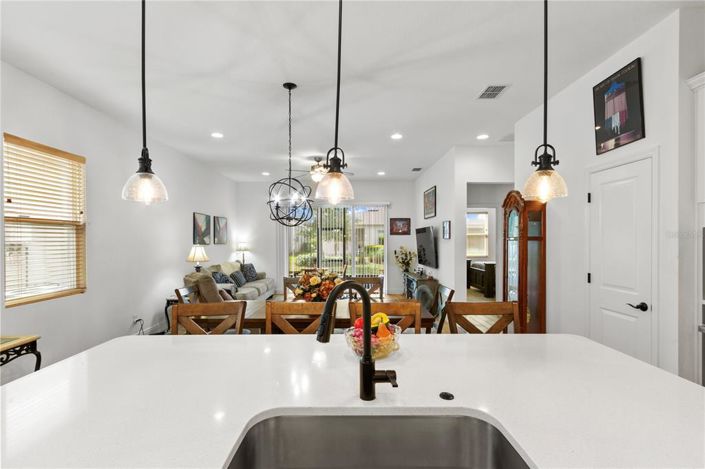 Image No.7-2 Bed Villa for sale