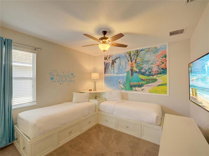 Image No.10-8 Bed House for sale