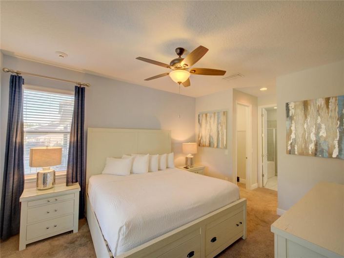 Image No.20-8 Bed House for sale