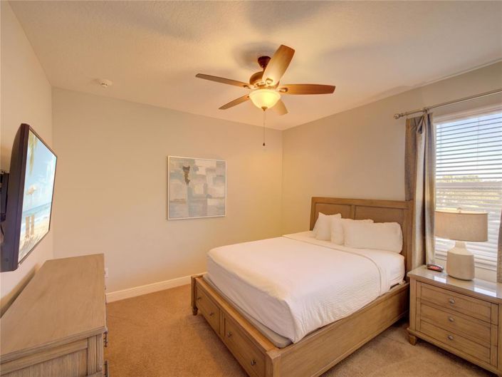 Image No.38-8 Bed House for sale