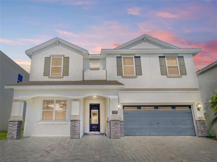 Image No.56-8 Bed House for sale