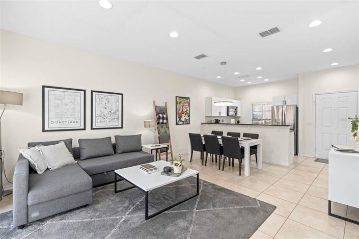 Image No.5-2 Bed Townhouse for sale