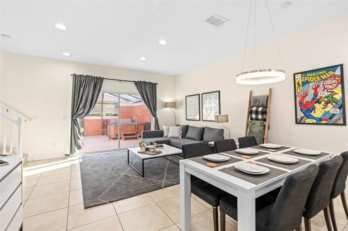 Image No.8-2 Bed Townhouse for sale