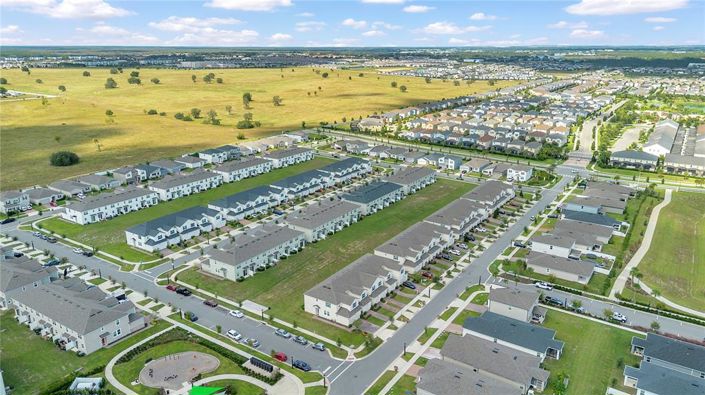 Image No.26-3 Bed Townhouse for sale