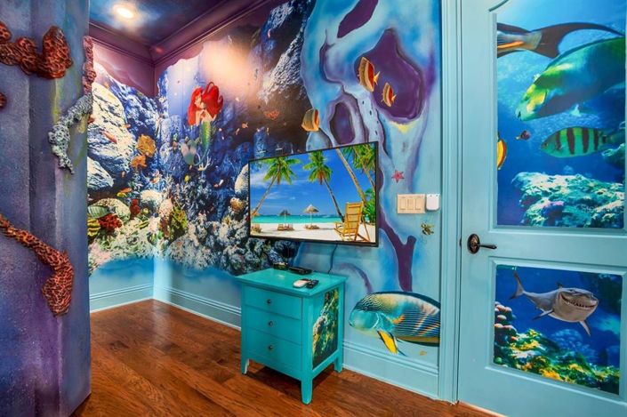 Image No.12-5 Bed Property for sale