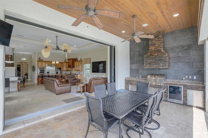 Image No.23-5 Bed House for sale