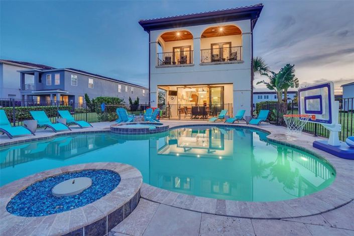 Image No.45-5 Bed Property for sale