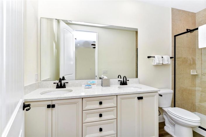 Image No.35-3 Bed Townhouse for sale