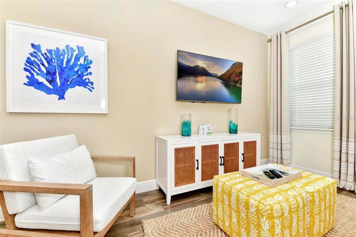 Image No.8-3 Bed Townhouse for sale