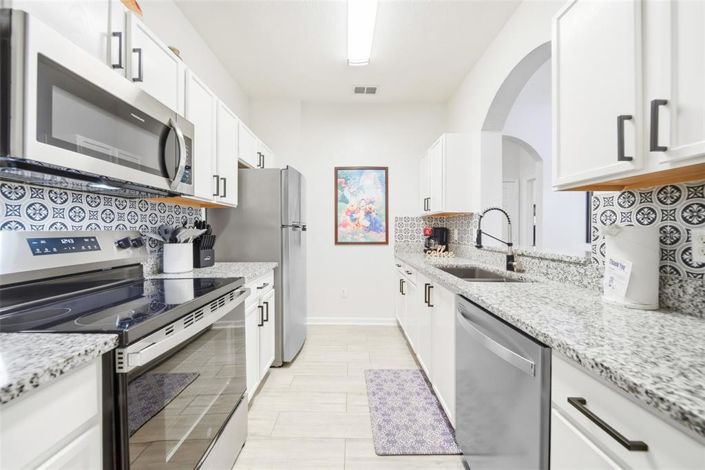 Image No.11-2 Bed Apartment for sale