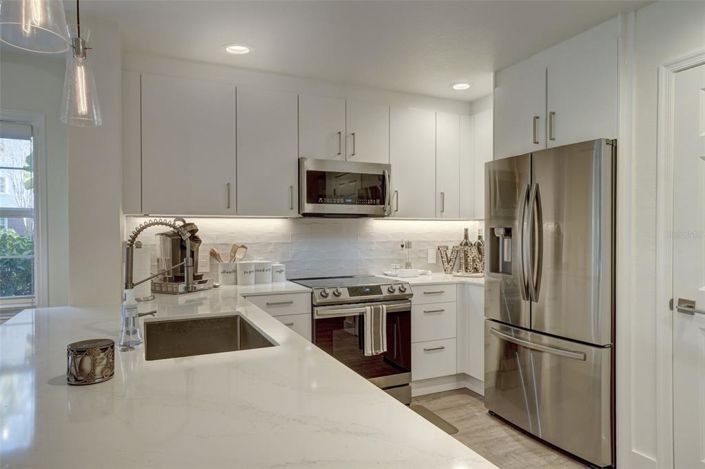 Image No.19-3 Bed Apartment for sale