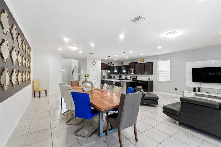 Image No.13-8 Bed House for sale