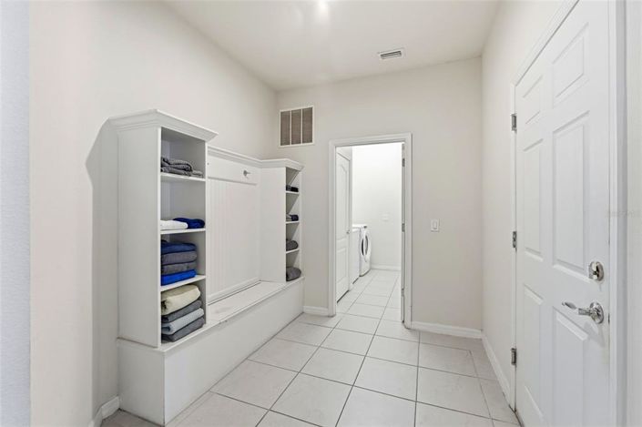 Image No.26-8 Bed House for sale