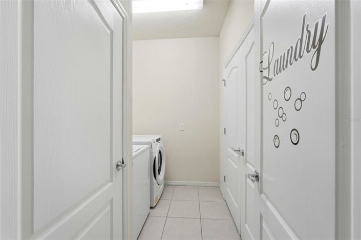 Image No.27-8 Bed House for sale