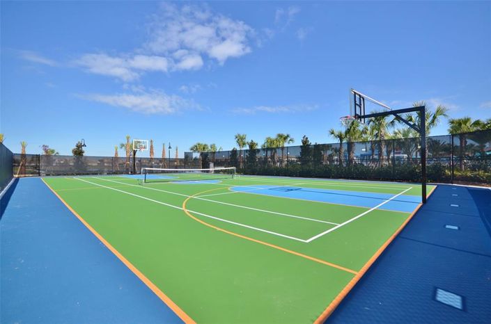 Image No.38-8 Bed House for sale