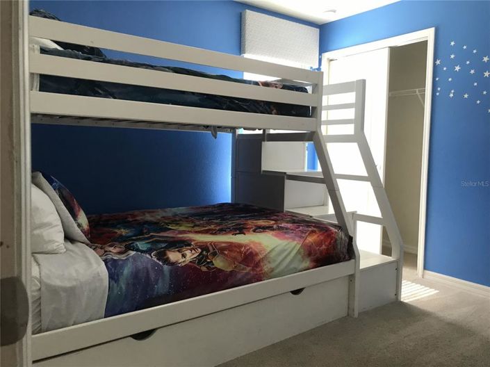 Image No.44-8 Bed House for sale