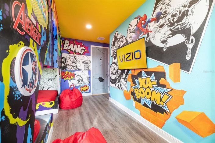 Image No.11-6 Bed Property for sale