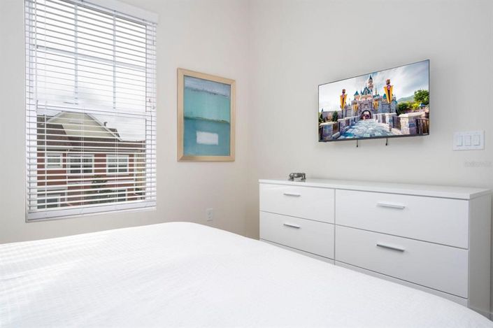 Image No.38-5 Bed Townhouse for sale