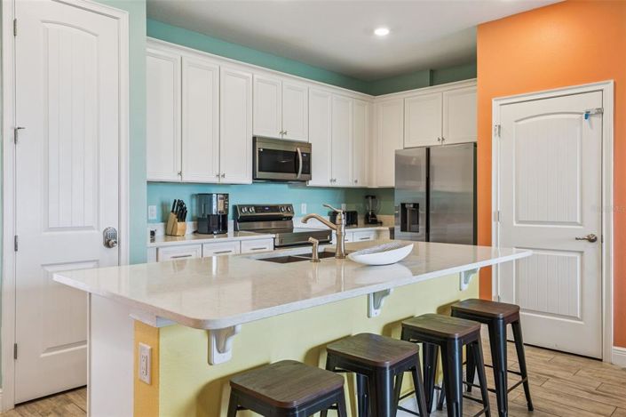 Image No.10-2 Bed Townhouse for sale