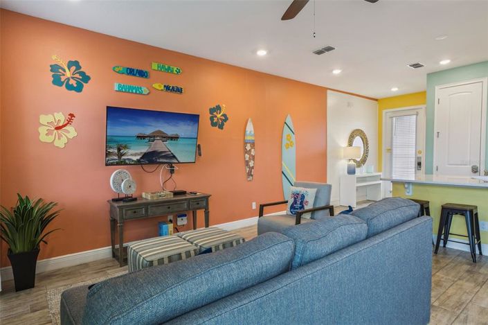 Image No.18-2 Bed Townhouse for sale