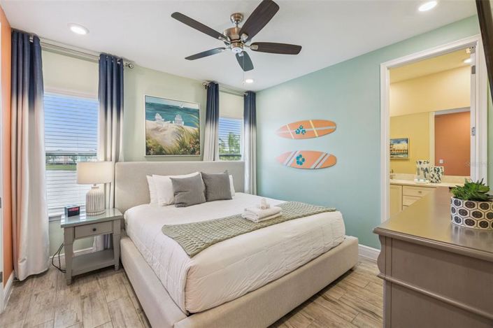 Image No.22-2 Bed Townhouse for sale