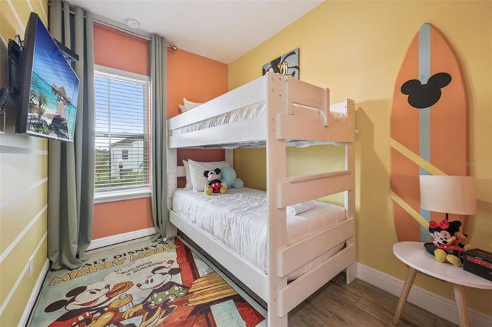 Image No.29-2 Bed Townhouse for sale