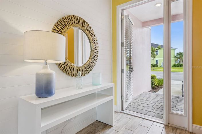 Image No.8-2 Bed Townhouse for sale