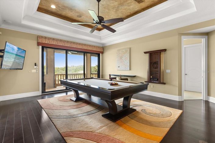 Image No.30-6 Bed House for sale