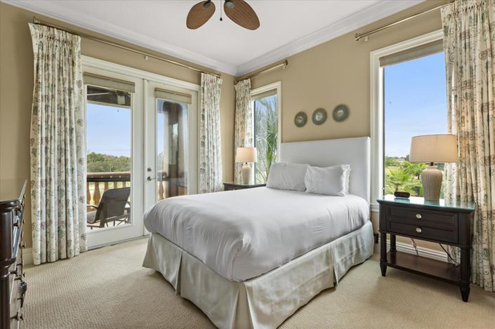 Image No.38-6 Bed House for sale