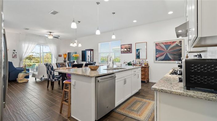 Image No.16-2 Bed Villa for sale