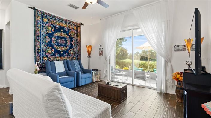 Image No.23-2 Bed Villa for sale