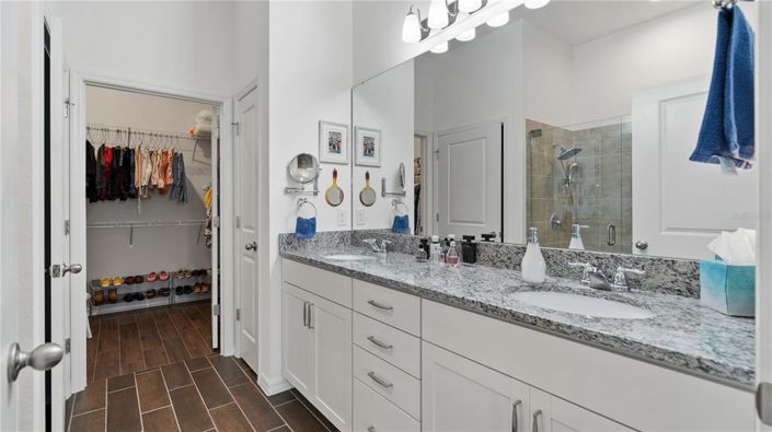 Image No.28-2 Bed Villa for sale