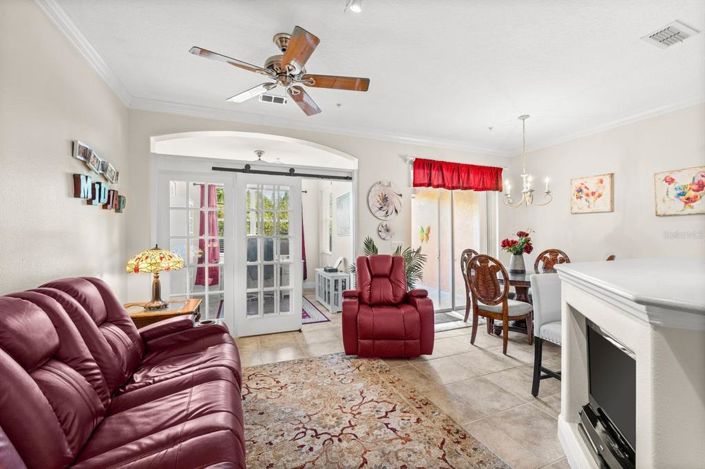 Image No.8-3 Bed Townhouse for sale