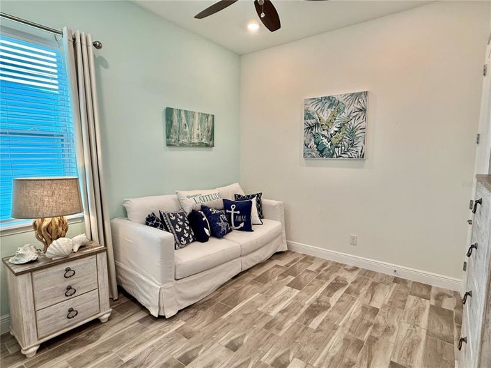 Image No.30-4 Bed House for sale