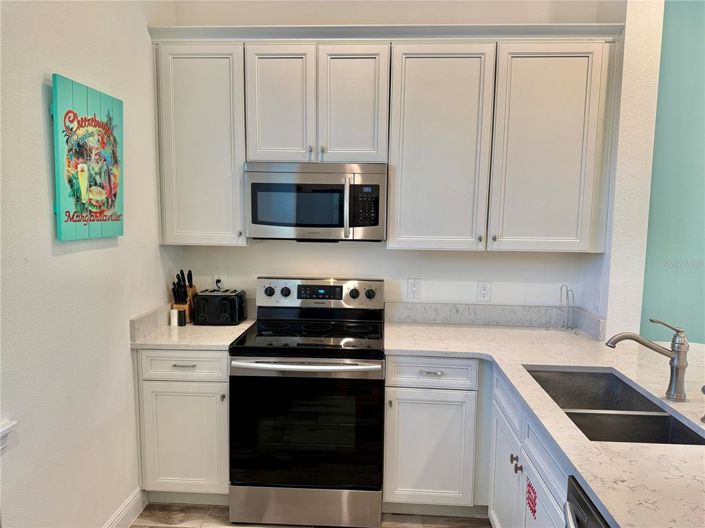 Image No.4-4 Bed House for sale