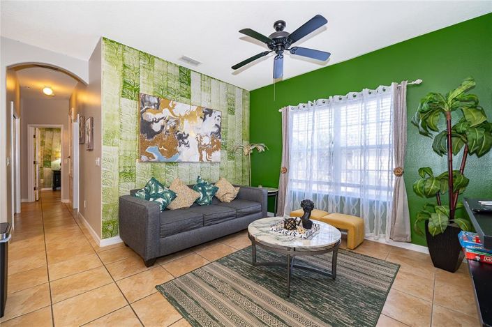 Image No.17-2 Bed Apartment for sale