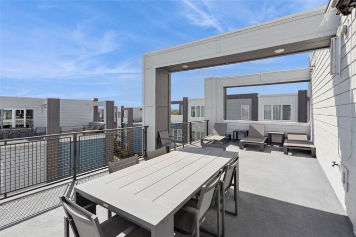 Image No.30-5 Bed Apartment for sale