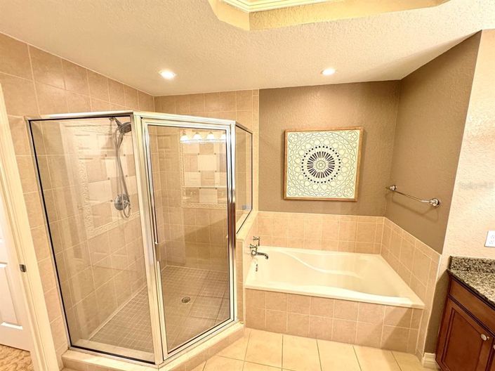 Image No.12-3 Bed Apartment for sale