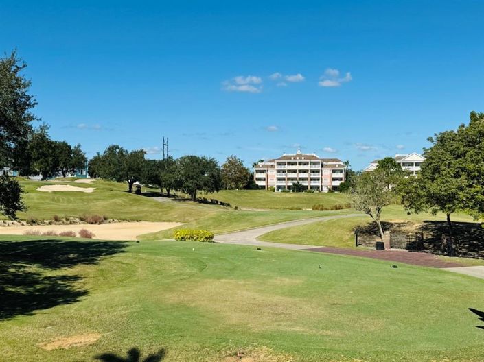 Image No.23-3 Bed Apartment for sale