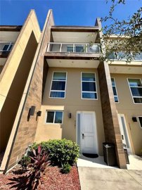 1 - Florida, Townhouse