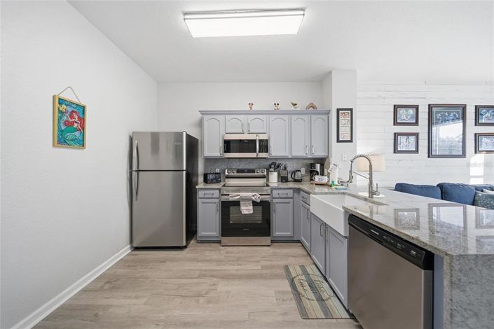 Image No.7-3 Bed Townhouse for sale