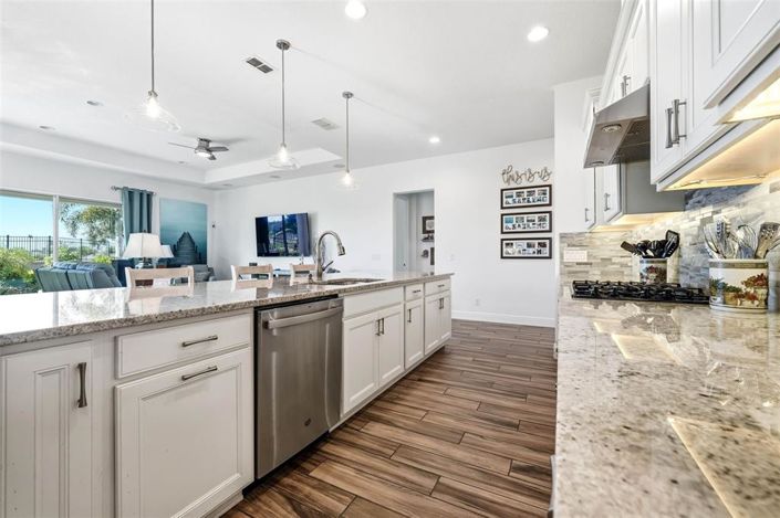 Image No.14-3 Bed House for sale