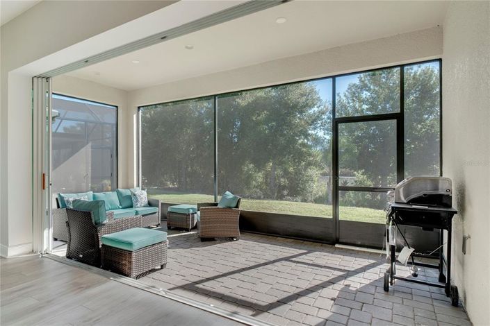 Image No.22-3 Bed House for sale