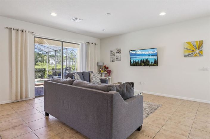 Image No.4-Maison de 5 chambres à vendre à Saint John