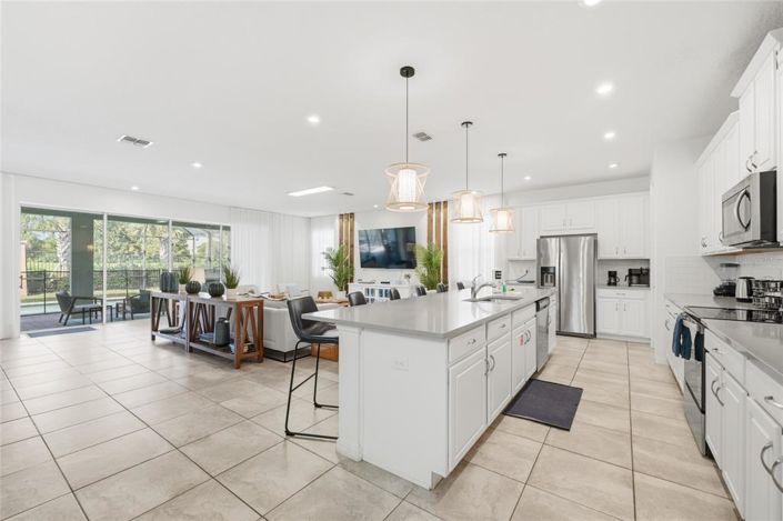 Image No.2-Maison de 9 chambres à vendre à Saint John