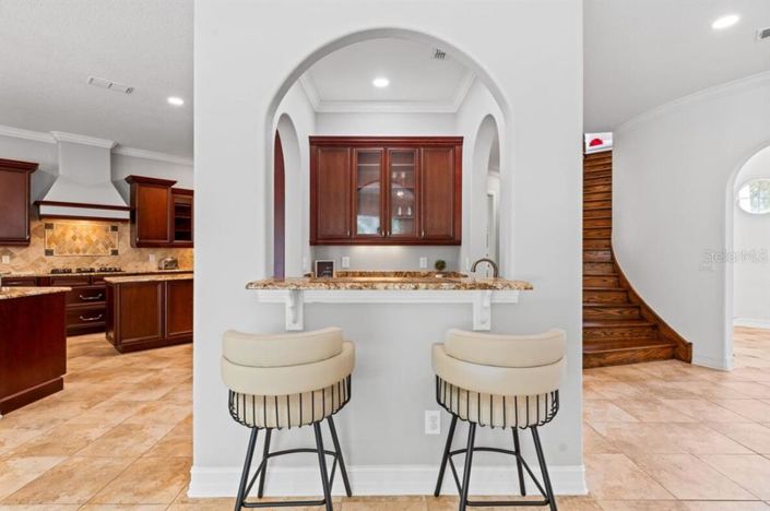 Image No.27-5 Bed House for sale