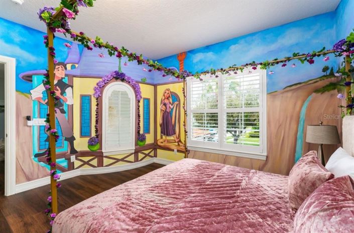 Image No.49-5 Bed House for sale