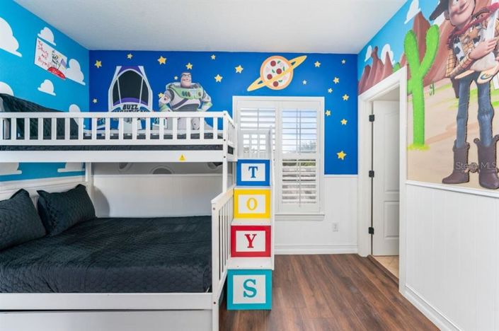 Image No.53-5 Bed House for sale