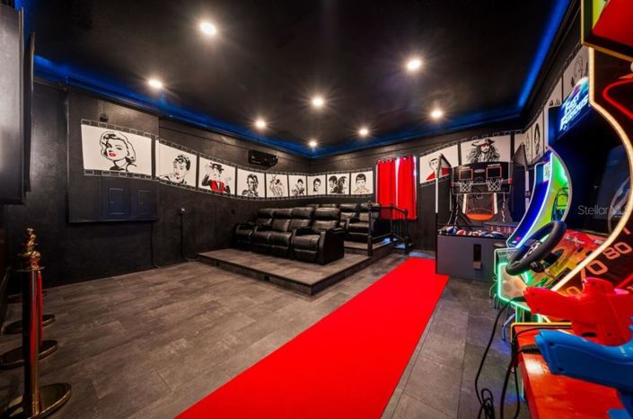 Image No.7-5 Bed House for sale